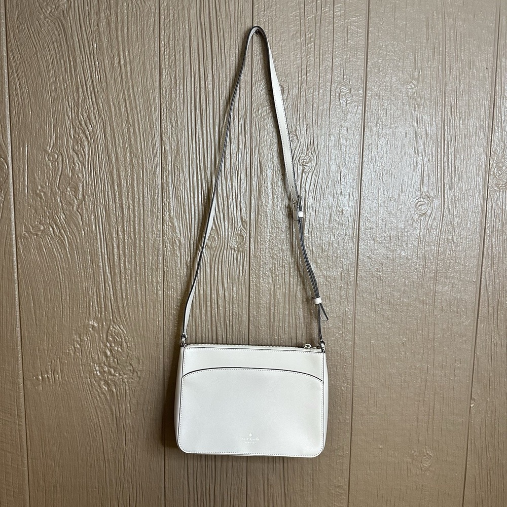 Kate Spade Adel Medium‎ Crossbody Bag Light Pink Leather Adjustable Strap Gold